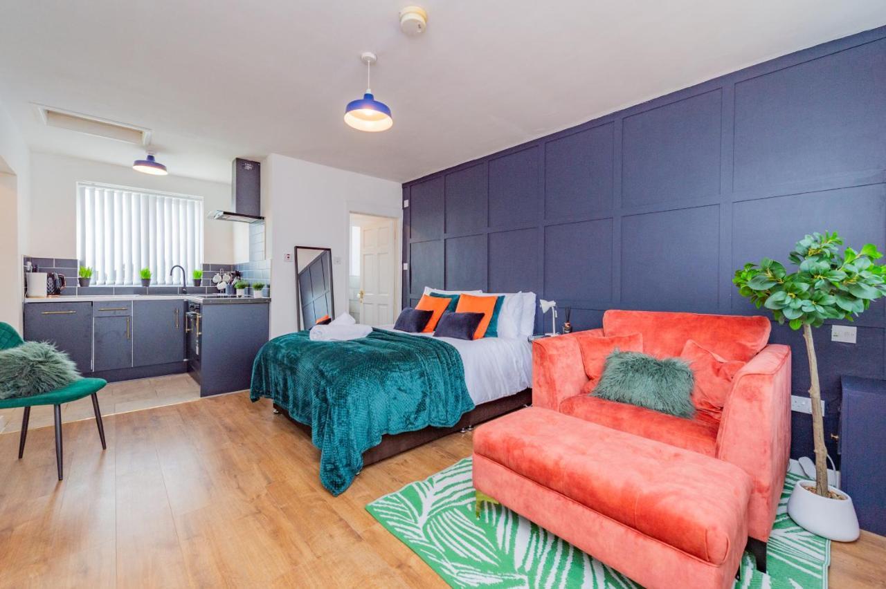 Studio Annexe By Papermill, Deeside - En-Suite, Heswall Luaran gambar