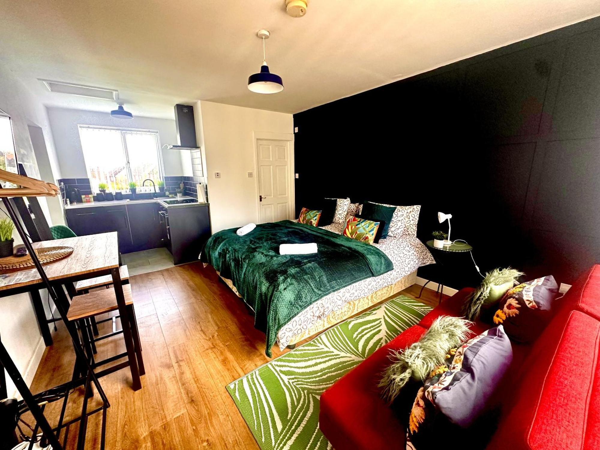Studio Annexe By Papermill, Deeside - En-Suite, Heswall Luaran gambar